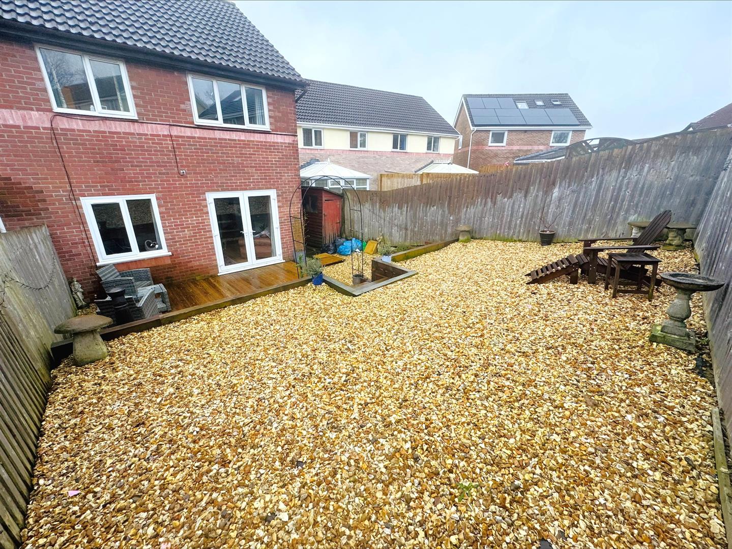 Llwyn Cyfarthwch, Llanelli, SA15 1GY